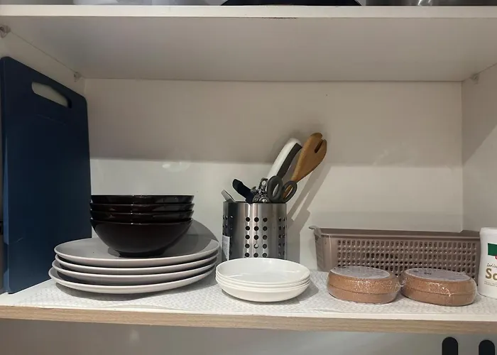 Apartment Newly Furnished Staycation Near Mall Of Manila